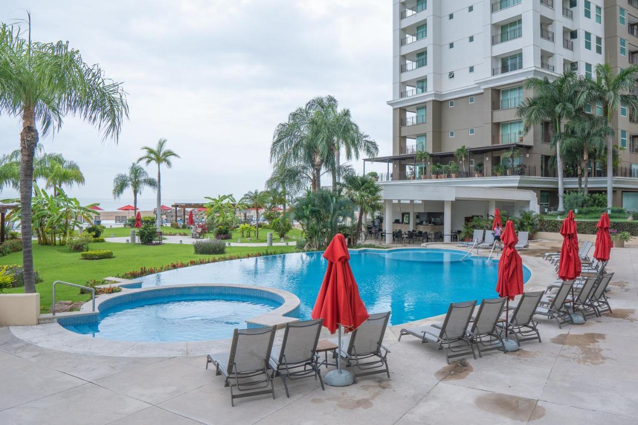 Ocean Front Condo Sleeps 4 Adults-Grand Venetian T3000-1606 Puerto Vallarta Eksteriør bilde