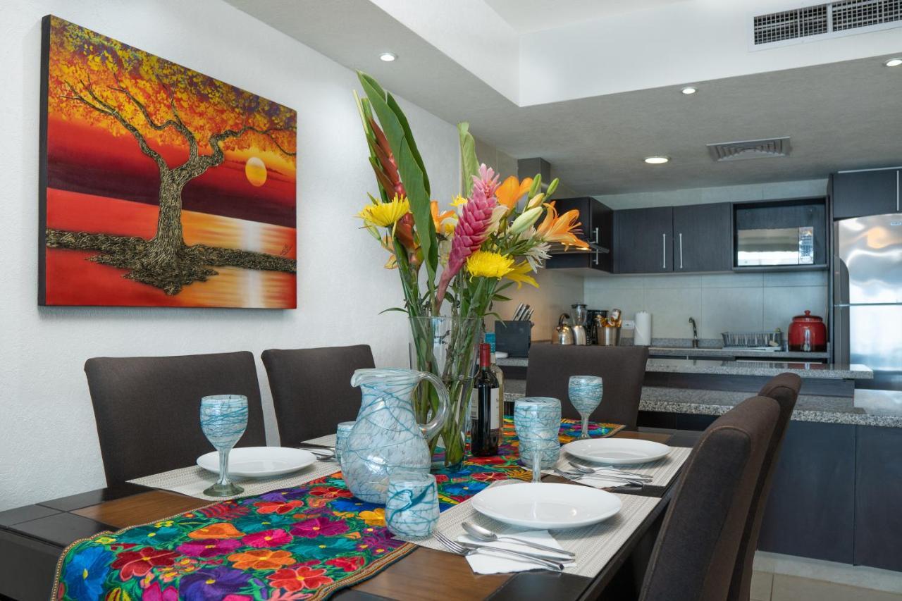 Ocean Front Condo Sleeps 4 Adults-Grand Venetian T3000-1606 Puerto Vallarta Eksteriør bilde